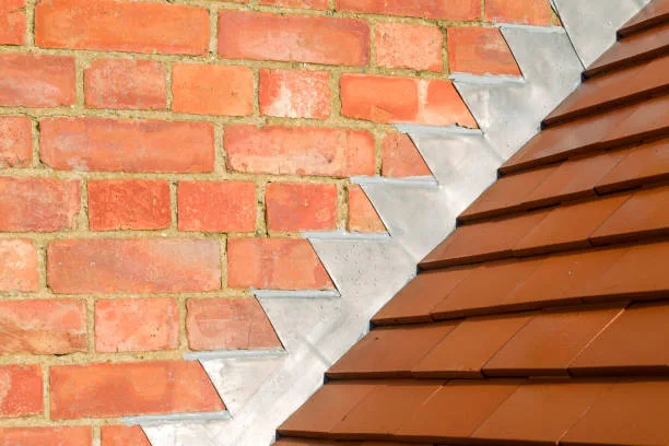 Réparation de solins et noues de toiture : le guide pratique à Don
